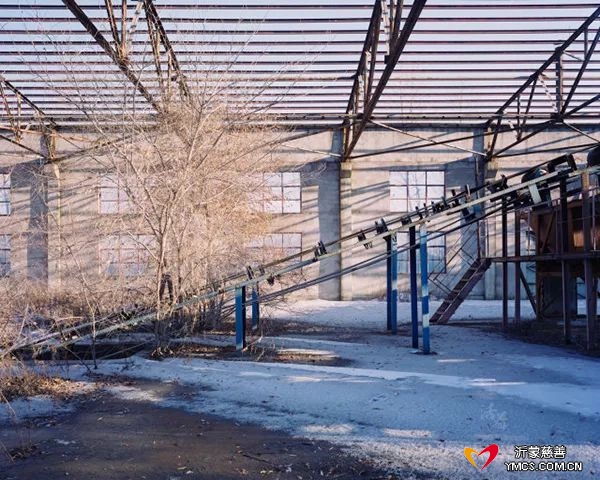 富拉尔基本地工业企业规模缩小,岗位减少也加剧了人口外流趋势。