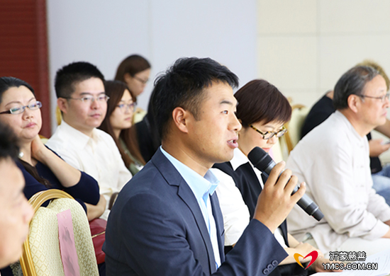 贺永强做客新华公益讲堂